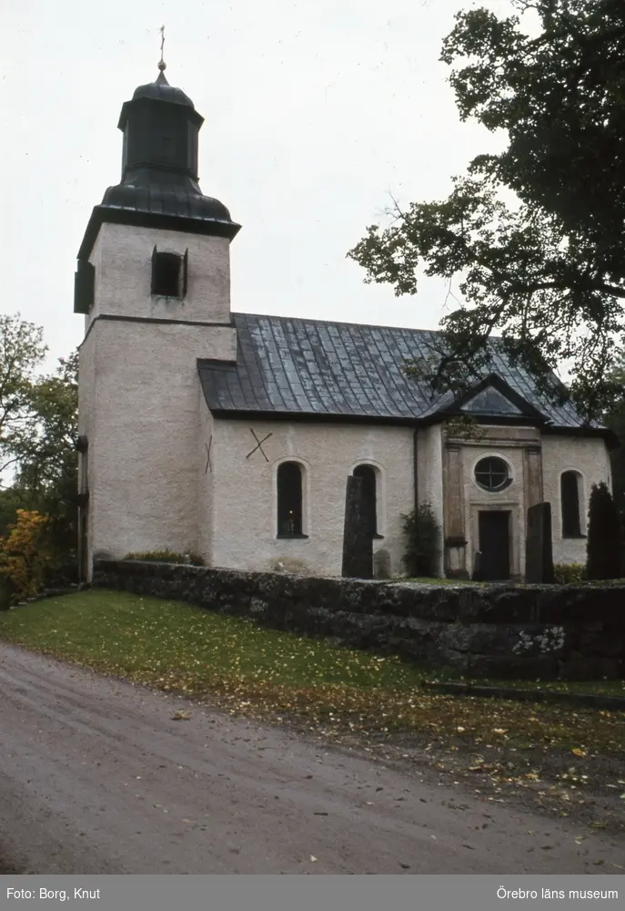 Ödeby kyrka september 1975.
