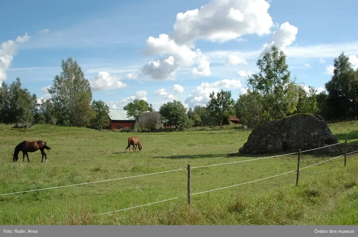 Inventering av kulturmiljöer i Gällersta, västligaste Norrbyås och del av Stora Mellösa sn. Område 6.
Miljö 5: Fällersta.
Dnr: 2010.240.086