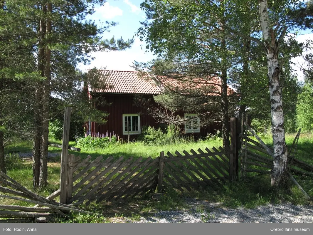 Inventering av kulturmiljöer i Axberg, Ervalla och Ödeby. Område 3.
Miljö 63: Norra Listre.
Dnr: 2010.240.086