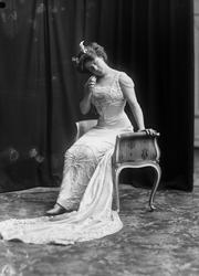 Skuespiller Else Frölich (1880-1960) i "Den fraskilte kone" 