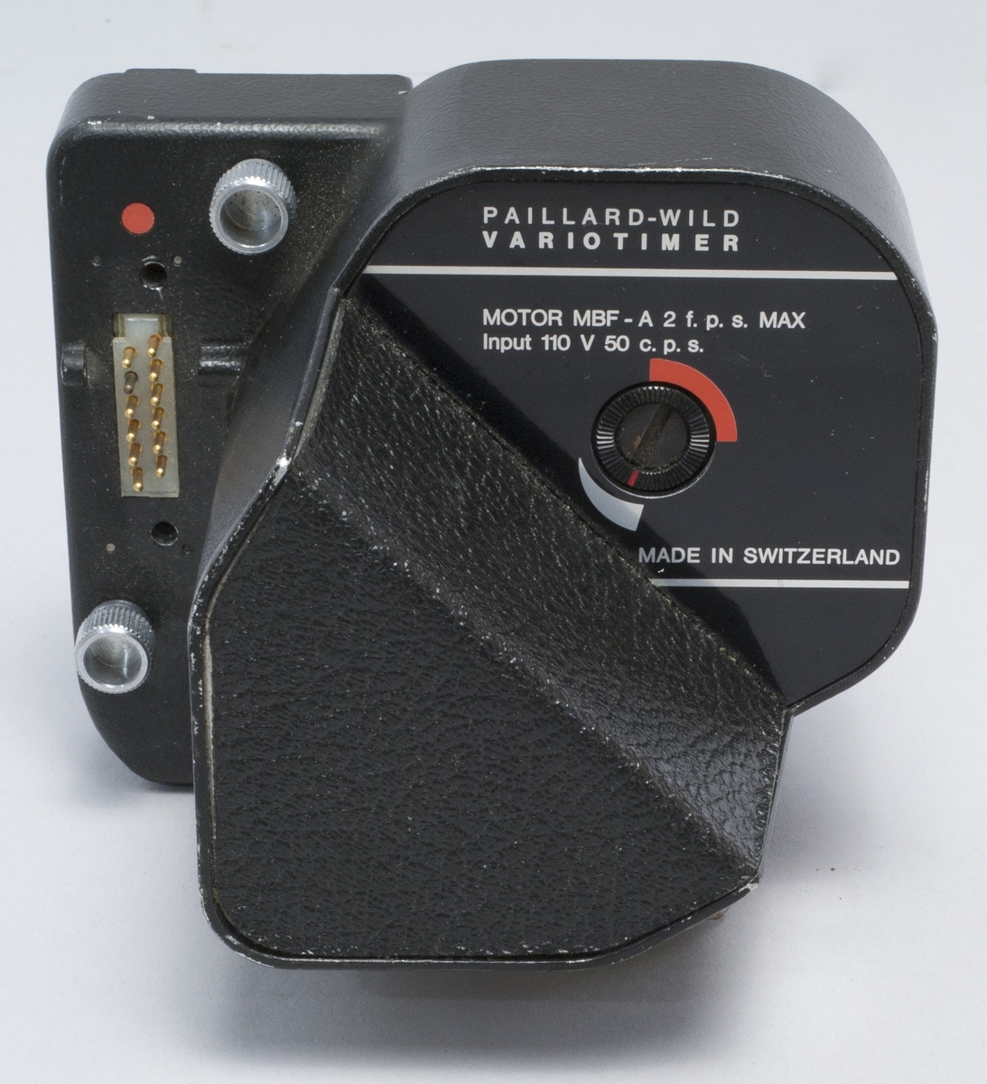 Timerstyrd motor för enbildstagning med Bolex Paillard 16 mm filmkamera. Tillverkare Paillard-Wild typ Variotimer MBF-A, maximalt 2 bilder per sekund. För 110 V 50 perioder nätdrift.