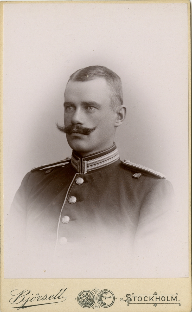 Porträtt av Nils Henning Djurberg, underlöjtnant vid Skaraborgs regemente I 9.