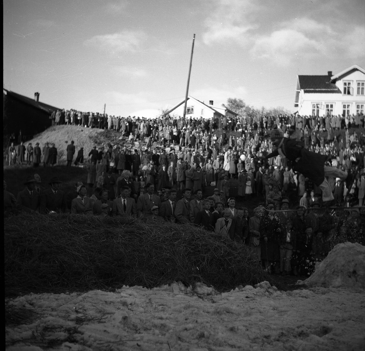 Audience during ski show at Skauløkka, Kongsberg