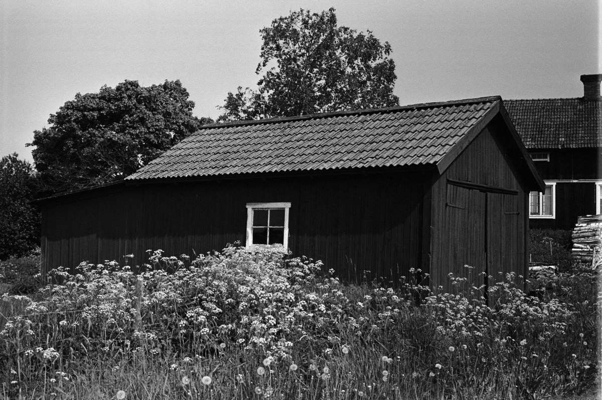 Garage, Vittja 13:1, Tuna socken, Uppland 1987