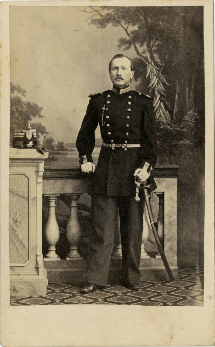 Porträtt av Valdemar Anselm Gotthard Nisbeth, kapten vid Upplands regemente I 8.