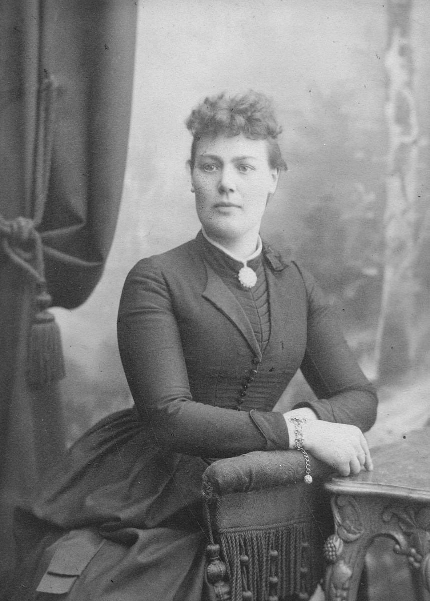 Fru Elvira Reuterfeldt. 1855-1937