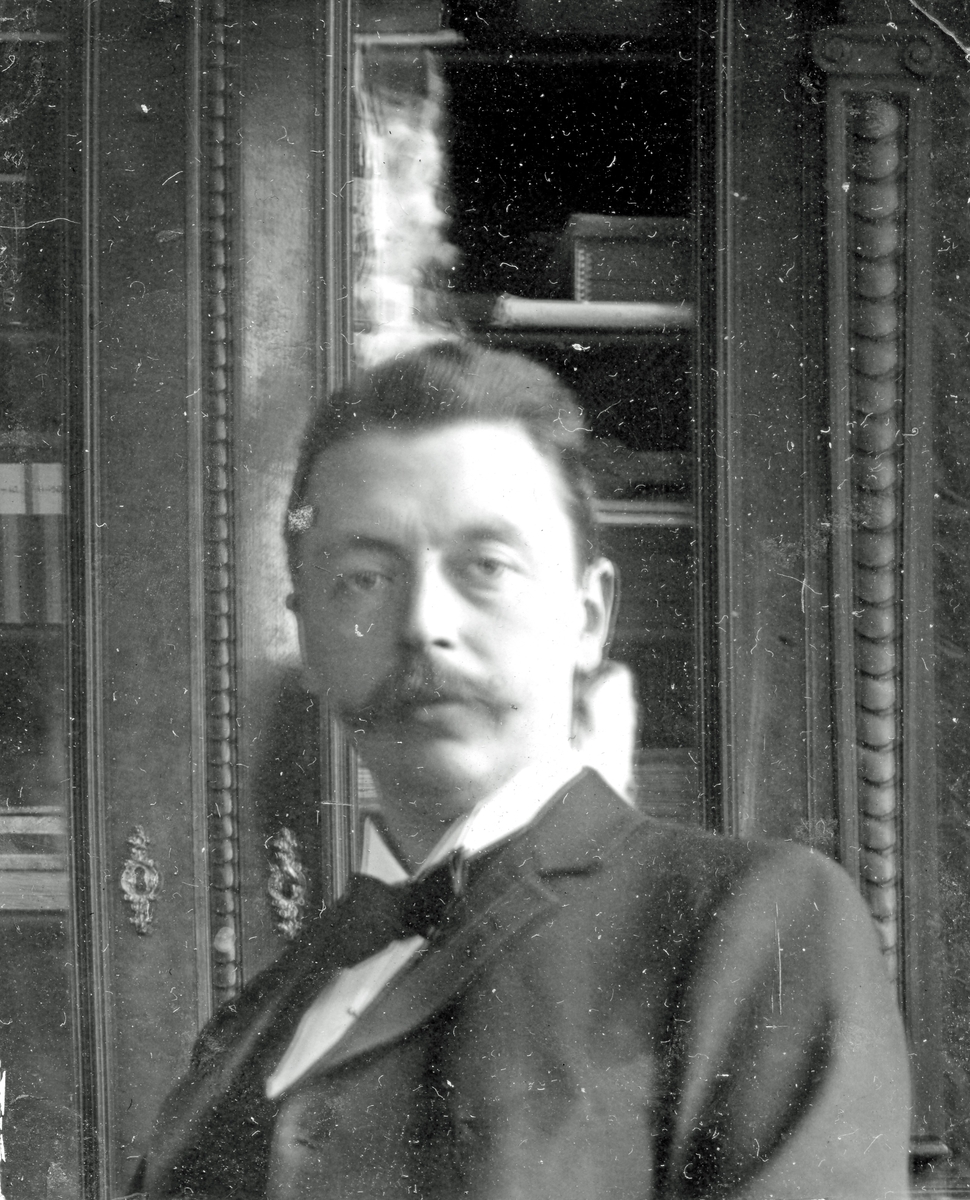 Alfred Bergendahl. Givare H Bergendahl.