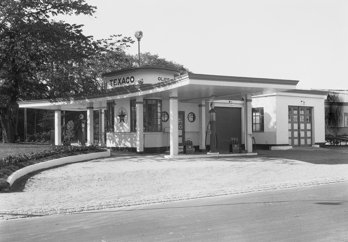 Texaco, Bensinstation

15 september 1936
