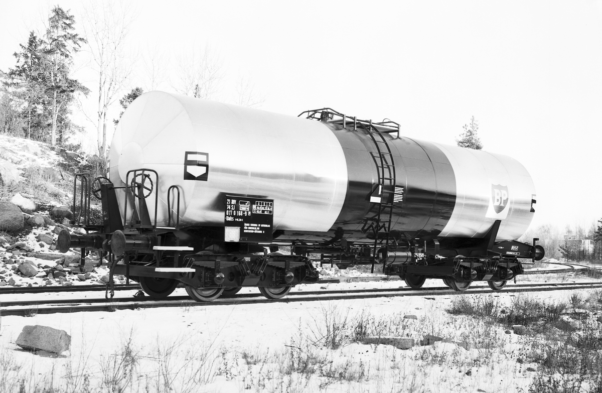 AGEVE. Järnvägsvagn för olja och bensin. Den 19 april 1971