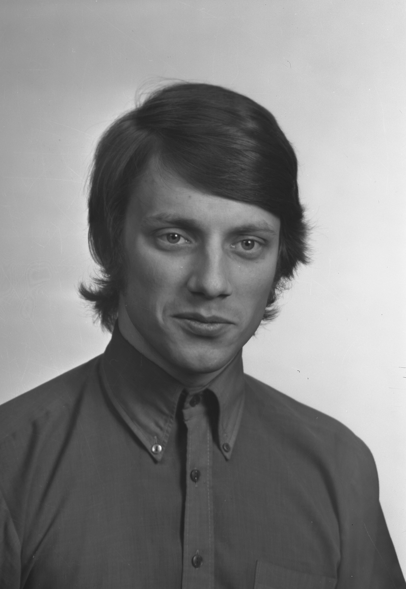 Anders Dahlberg, Centrum 10 a, Valbo. Den 23 februari 1973
