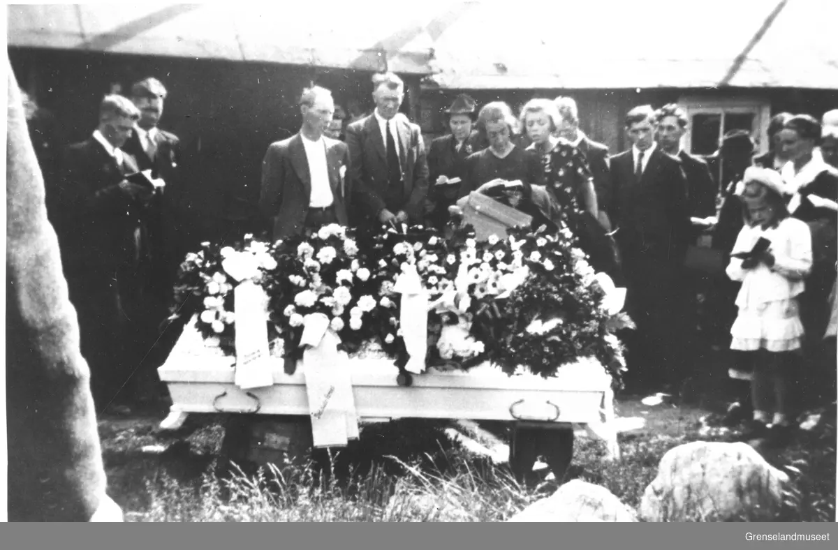 Begravelse på Bjørklund