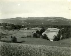 Etna etter samløp med Dokka. Sett fra Kolbjørnshus