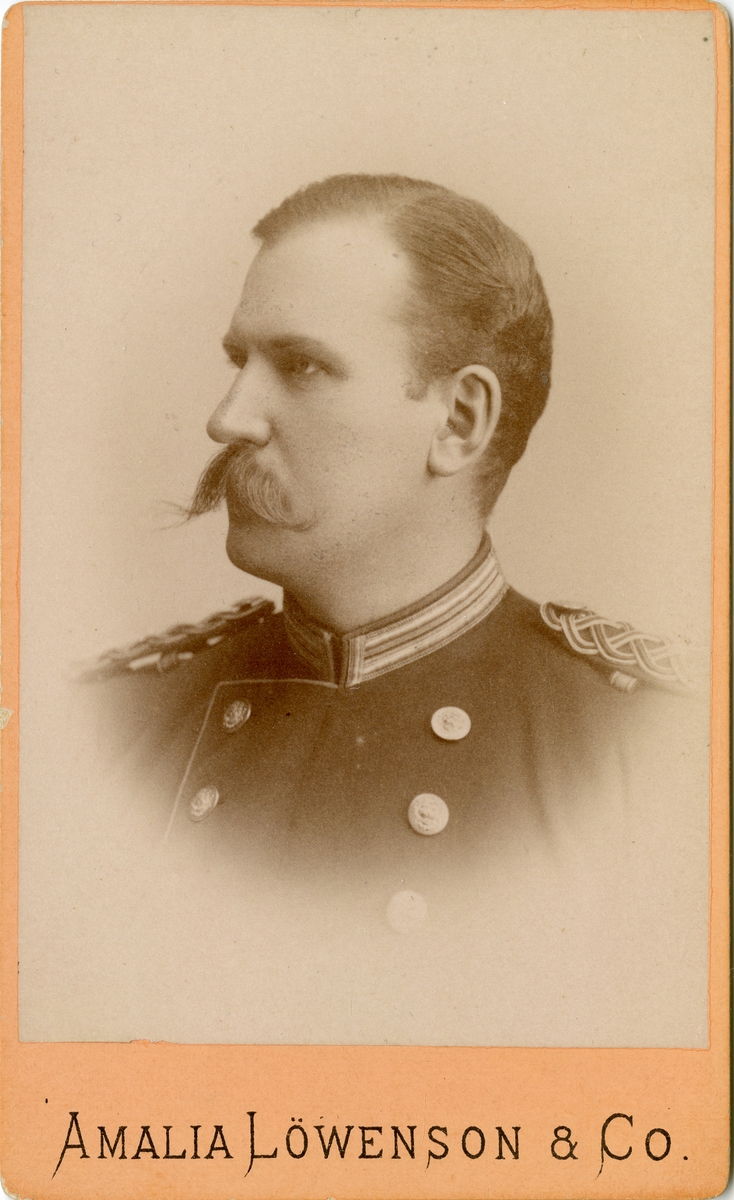 Porträtt av Rudolf Oscarsson Gyllenram, officer vid Västgöta regemente I 6.