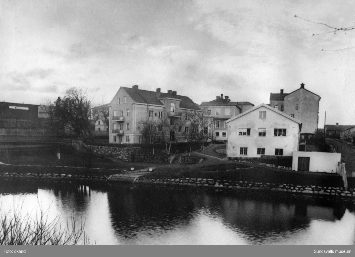 Byggnader på Åkroken, Västermalm. Lindgrenska arbetsinrättningen, senare Holmgården.