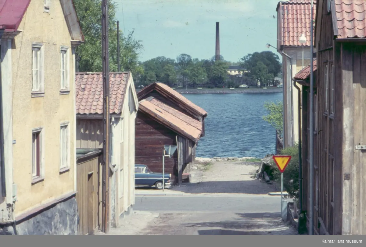 Vy från Fabriksgatan i Västervik.