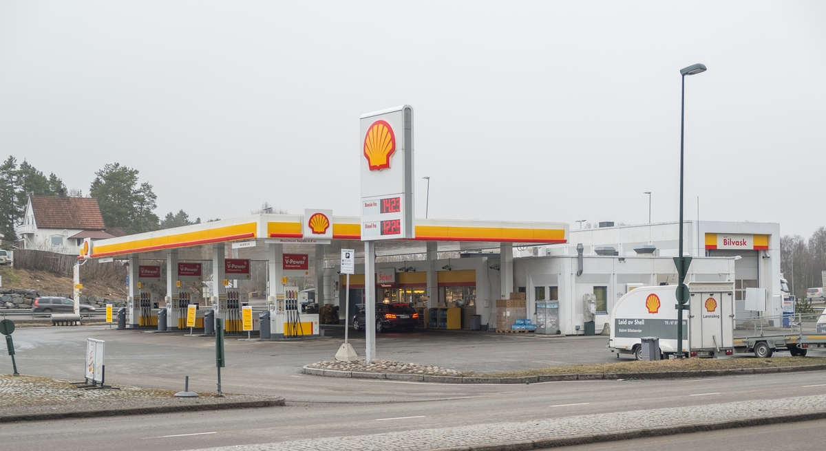 Shell bensinstasjon Solheimsveien Lørenskog