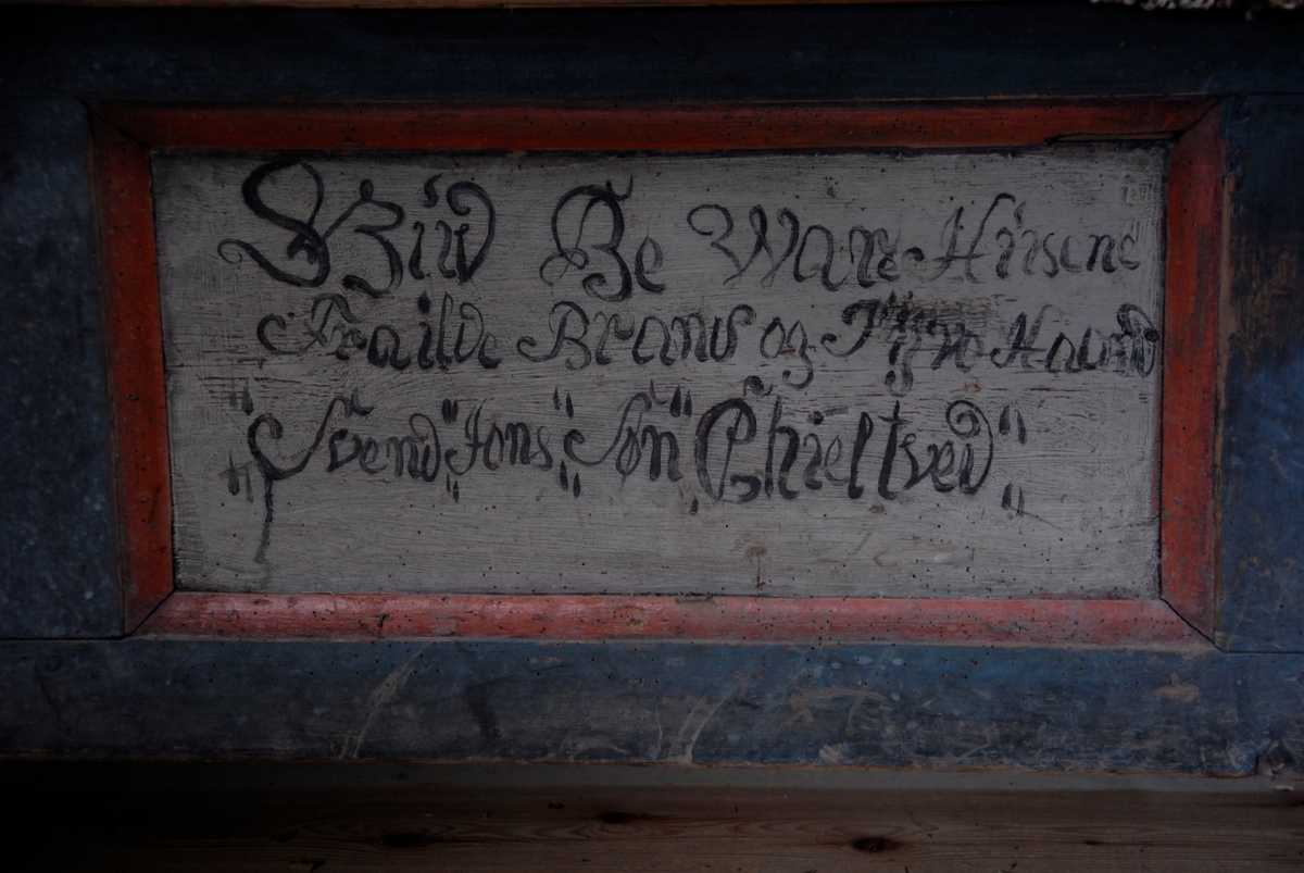 Tømra stove og stavbygd sval