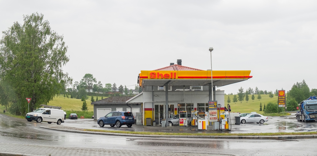 Shell bensinstasjon Eidsvollvegen Vormsund Nes