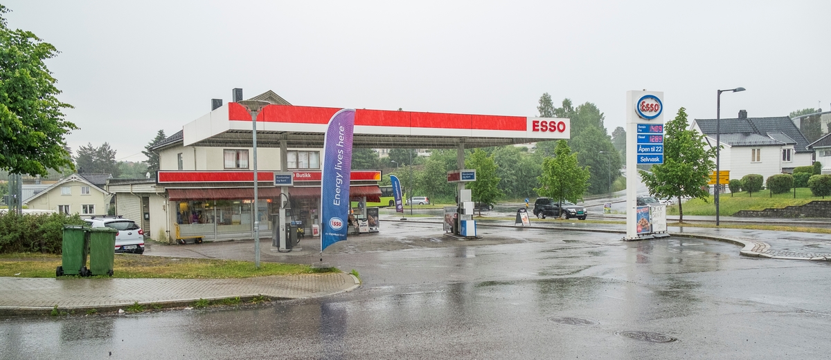 Esso bensinstasjon Sørumsandvegen Sørumsand Sørum