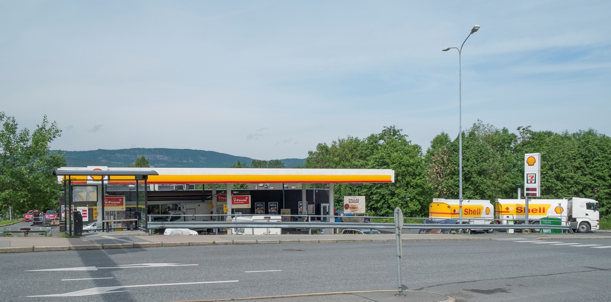 Shell bensinstasjon Brynsveien Kolsås Bærum
