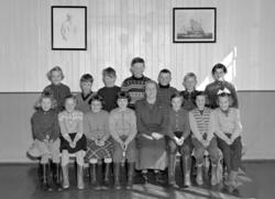 Klassebilde fra Dahle skole i Kristiansund per 1955. Fra Nil