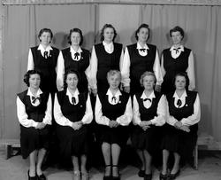 Eide husmorlag. Fra Nordmøre museums fotosamlinger, Halås-ar