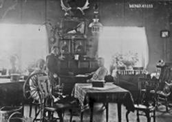 Interiør østerdalsstua på Nesset (Øian), Telneset, Tynset. F