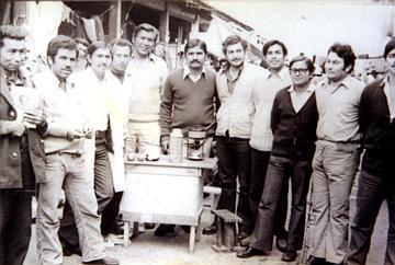 Alfredos far og andre politiske fanger inne i et improvisert fengsel i byen
Arica, september 1973.
