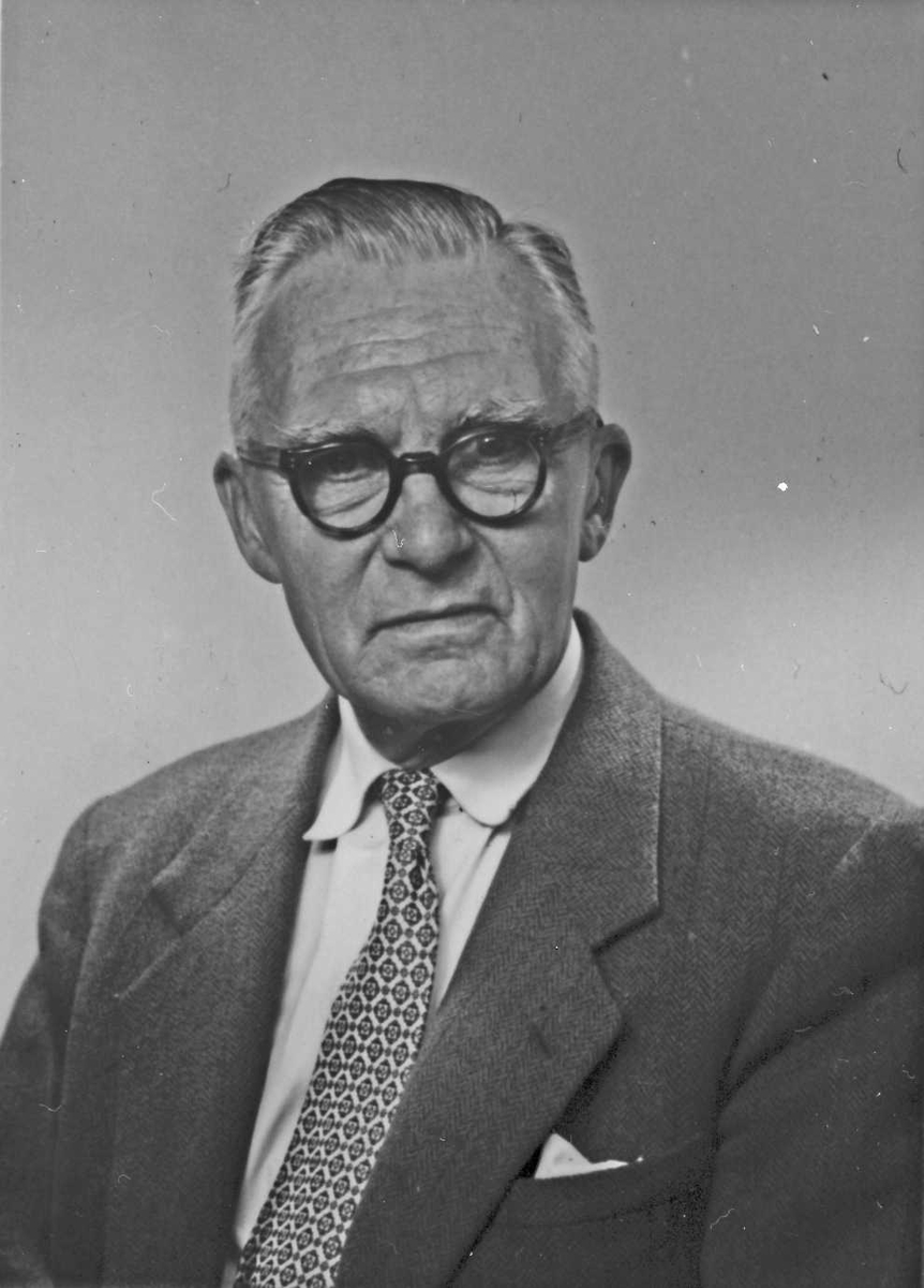 Muus, Rolf Falck (1889 - 1970)