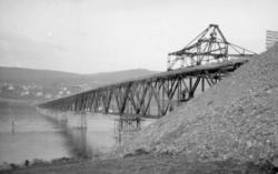 Bygging av Vingnesbrua.