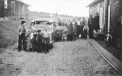 Brakke 54. Gjestene reiser etter konfirmasjonen.