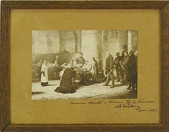 Enl liggare:
"Foto, efter Forsberg, En hjältes död, med dedikation "till Agnes Kjellberg de Frumerie", ram, 24 x 30 cm"