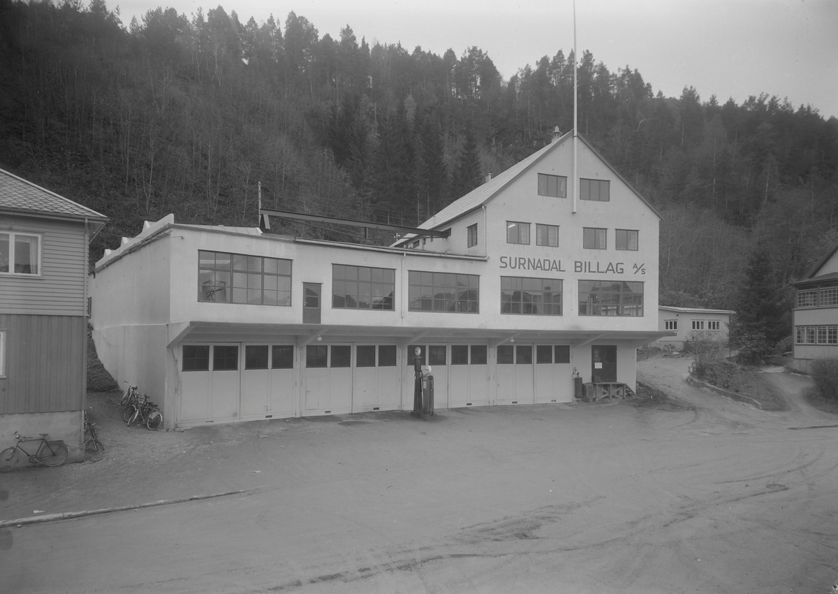 Surnadal Billag, interiør og eksteriør