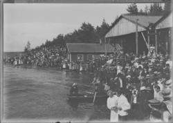 Voksendåp i Den frie Evangeliske forsamling. 
Seremoni ved 