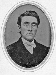 Portrett av mann - Simen Andersen Folshaugmoen, født 10.2.18