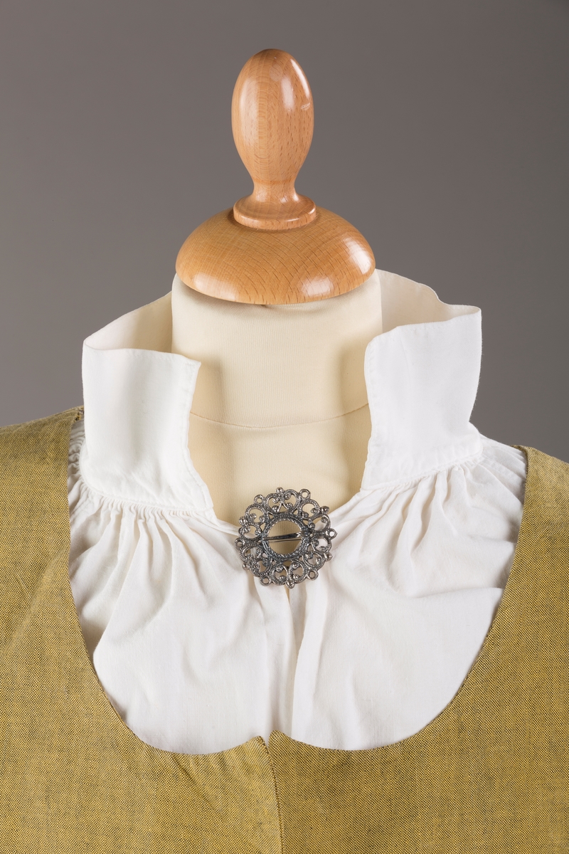 Striper i renningen i skjørtet