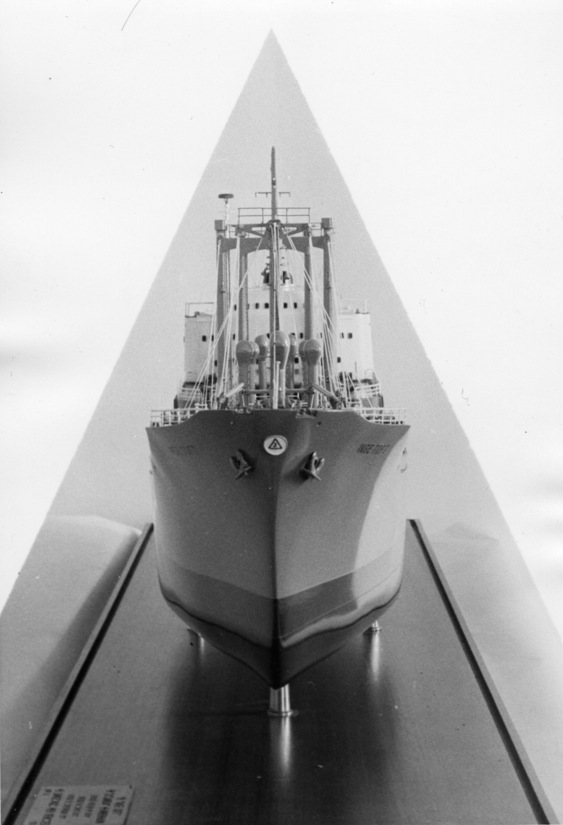 Byggenr. 43 v. LMV: Inge Toft.