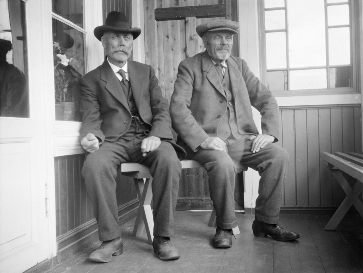 Ivar Kleiven og John Mæhlum til høyre