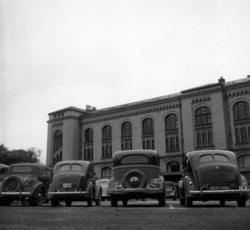 Tullinløkka, parkeringsplassen. Mai 1948