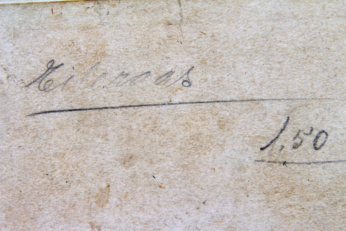 Eske med lokk. Brukt til oppbevaring av 14 forskjellige små smykkegjenstander.