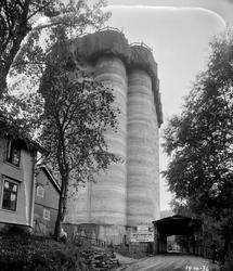 Bygging av kornsilo i Buvika