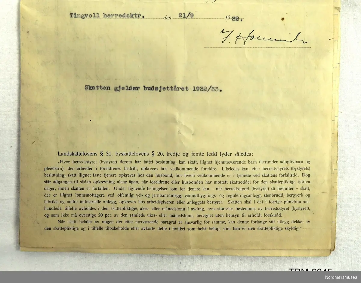 Skattelister over arbeidere ved Tingvoll ullvarefabrikk 1932/33