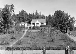 Direktørboligen til Auto-Krosserifabrikken i Møllebakken i M