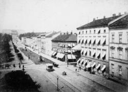 Oslo, Kristiania: Karl Johans gate fra Slottet til Grand hot
