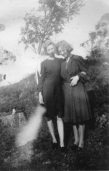 Nella og Margit Magerøy