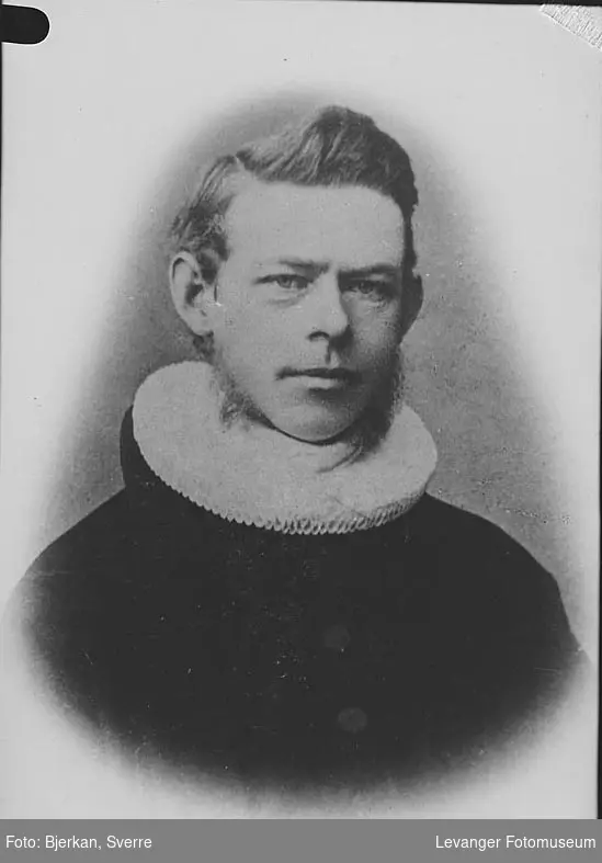 Portrett repro  fotografi av E. Olsen Av Sogneprest Carl Wilhelm Piene