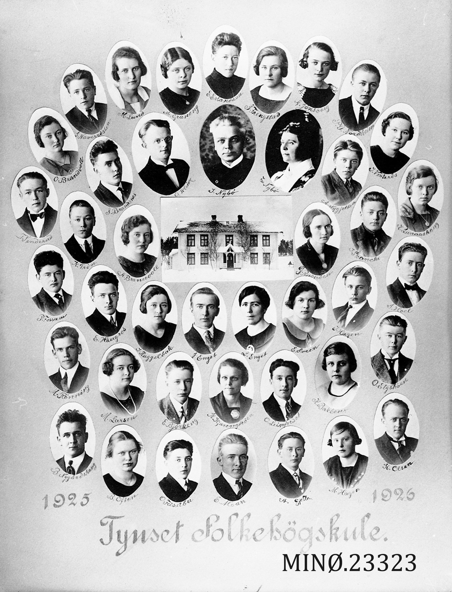 Skolebilde. Tynset folkehøgskole 1925-1926