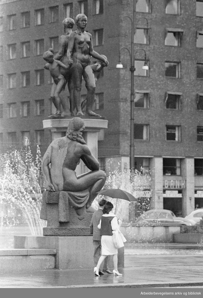 Rådhusplassen. Juni 1962
