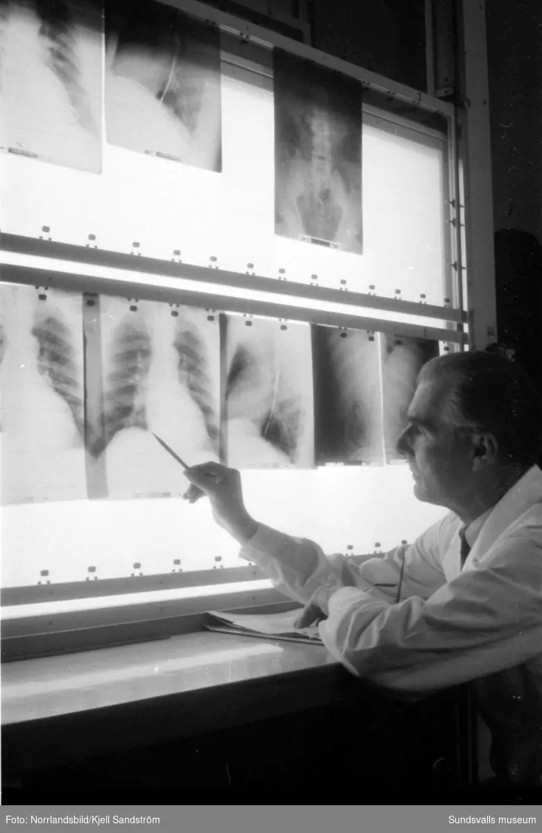 Dr. Erik Evers, röntgenläkare på sjukhuset.