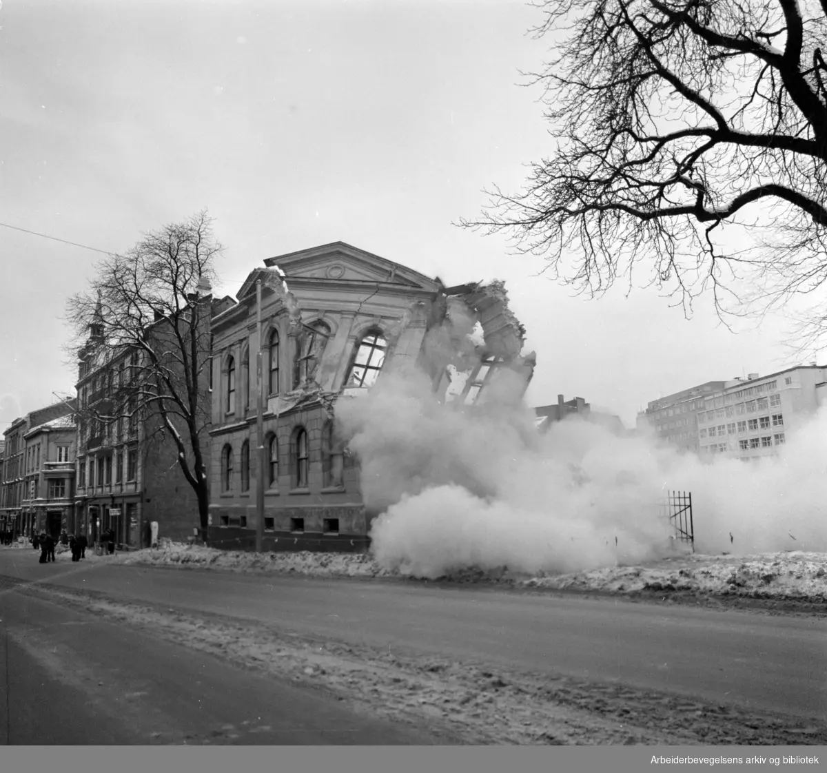 Hammersborg skole. Skolen rives. Januar 1977